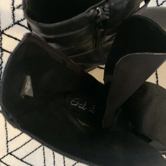 FRYE LEATHER BOOTS. MADE IN ITALY. GREAT CONDITION - Picture 10 of 10